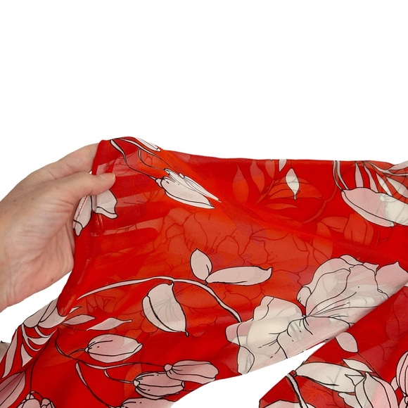 Chico’s Multicolor Floral Contemporary Asymmetrical Bold & Breezy Tunic, 0P=S/4P - Picture 7 of 16